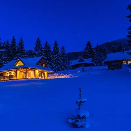 Wellness With Amazing View Drevenica Medovka * Deménvölgy